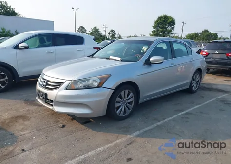 2011 Honda Accord 2.4 Ex from USA, damaged, VIN 1HGCP2F79BA082401